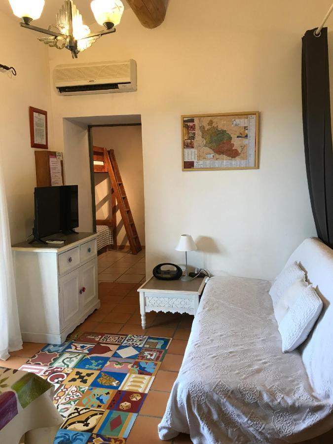 Chambres D'Hotes Et Gites Le Mas Mellou Orange  Exterior foto